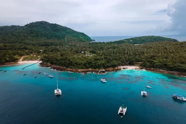 Ter bay of Racha Island