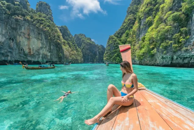 Phi Phi island Long Tail Boat