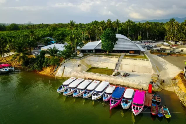 Pier of the Speedboat