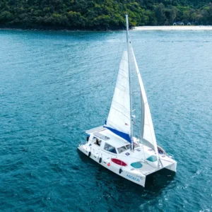 Aeolos Catamaran