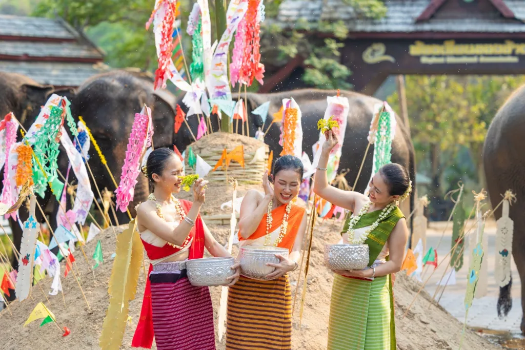 Thai culture, water festival