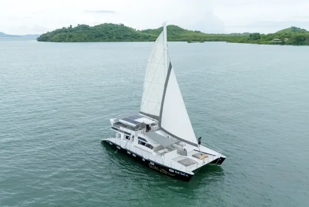 Sunwind Catamaran