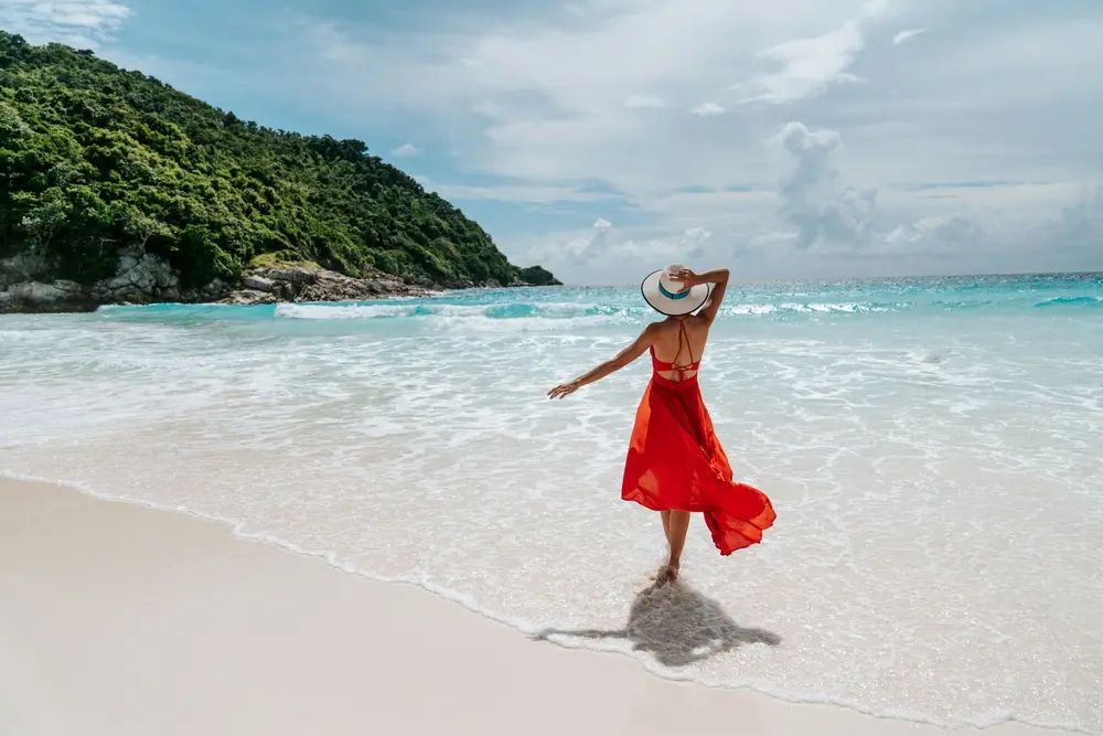 Patok Bay of Racha Island