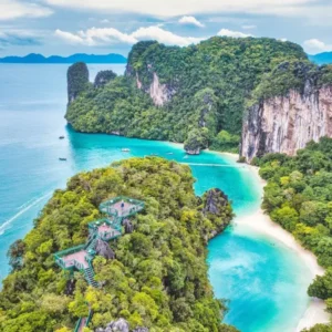 Hong Island beach, limestone cliffs and viewpoint seen from above