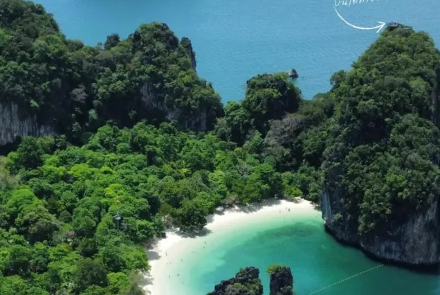 Aerial coastal scenery around Hong Island’s beach and viewpoint