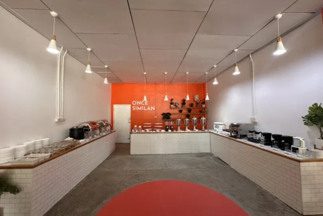 Once Lounge meeting and dining area