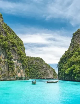 Pileh Lagoon In Phi Phi Island